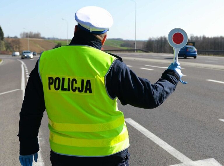 prawo jazdy kolekcjonerskie musi być solidnie wykonane aby nie budziło zastrzeżeń podczas kontroli