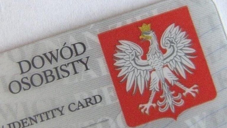 dowód kolekcjonerski jest świetnym zakupem porządanym przez wielu prawdziwych kolekcjonerów