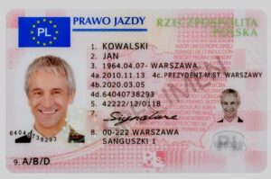 dokumenty kolekcjonerskie - wzór polskiego prawa jazdy z 2013 roku